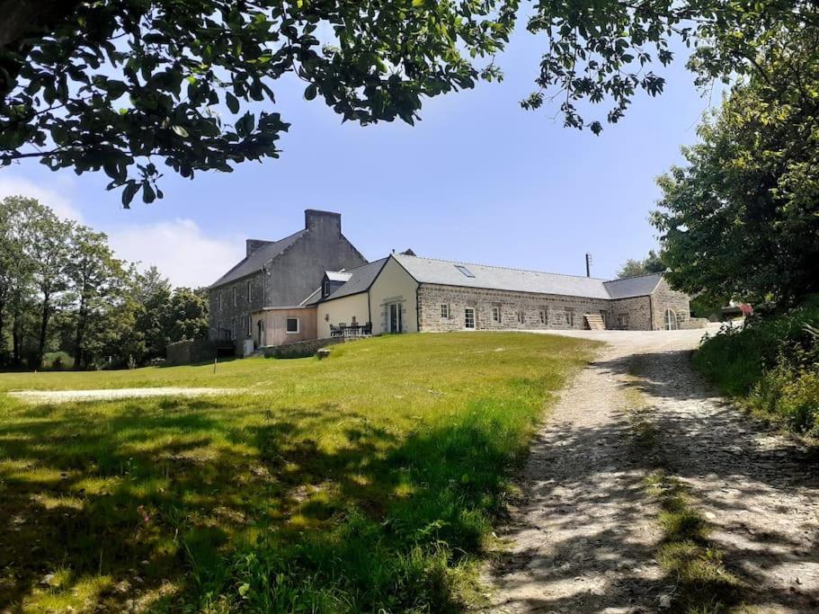Gite De Charme A La Ferme - Duplex Landrévarzec Esterno foto